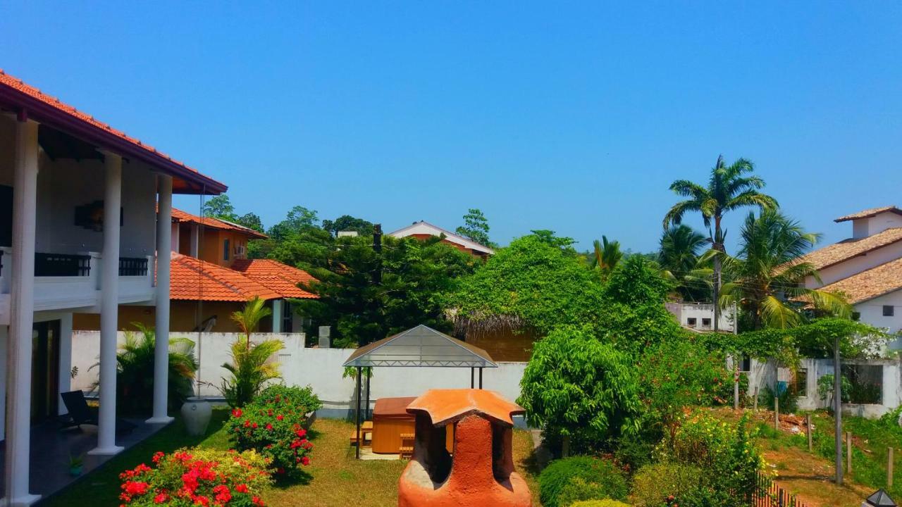 Asian Jewel Boutique Hotel Hikkaduwa Bagian luar foto