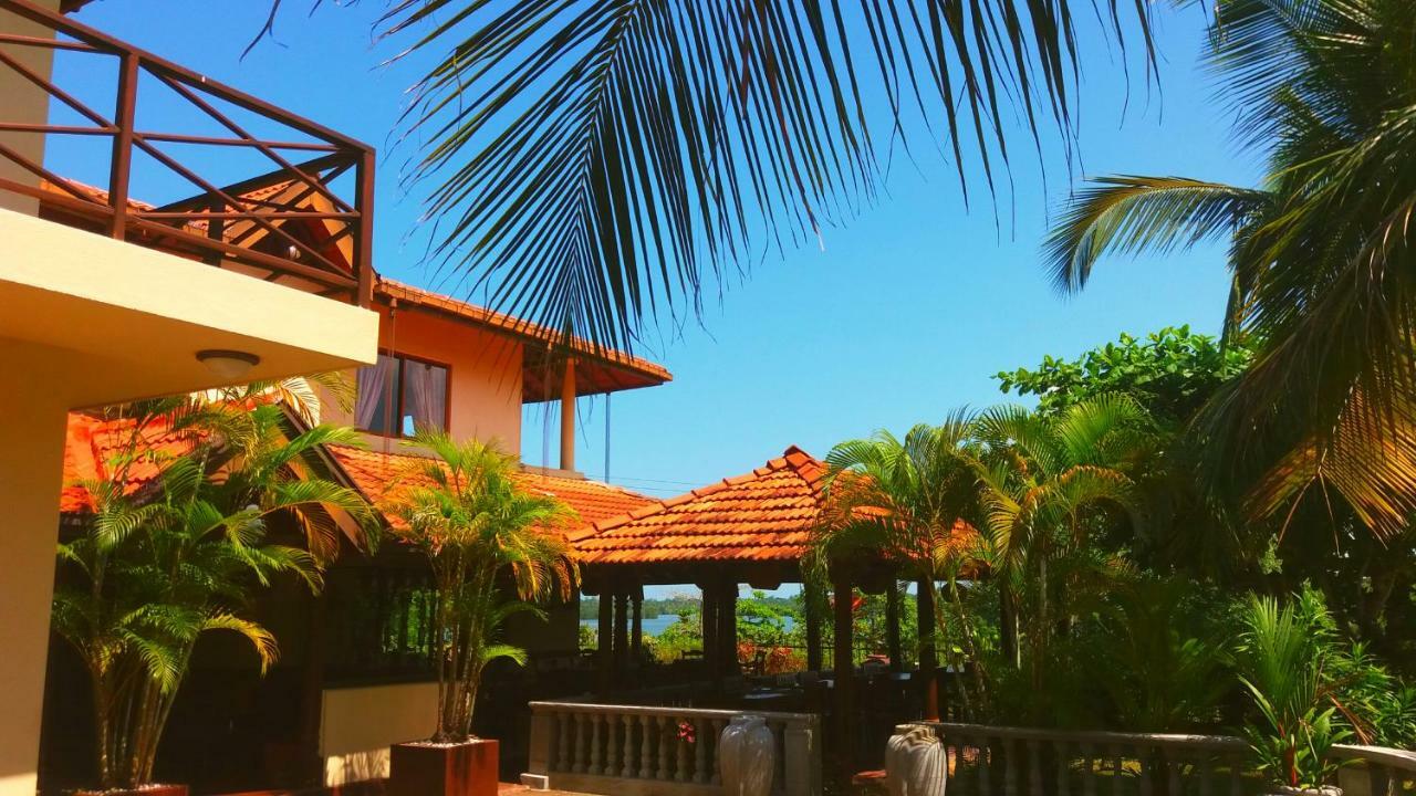 Asian Jewel Boutique Hotel Hikkaduwa Bagian luar foto