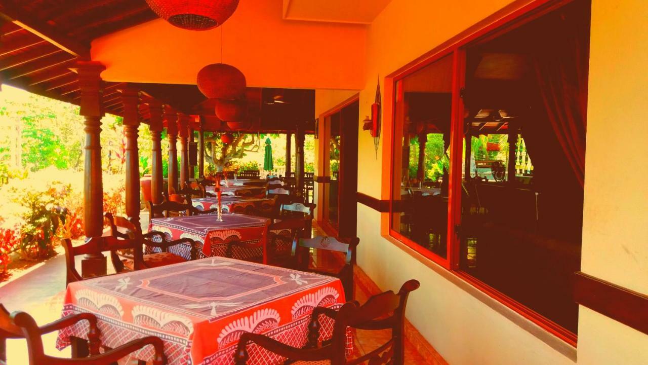 Asian Jewel Boutique Hotel Hikkaduwa Bagian luar foto