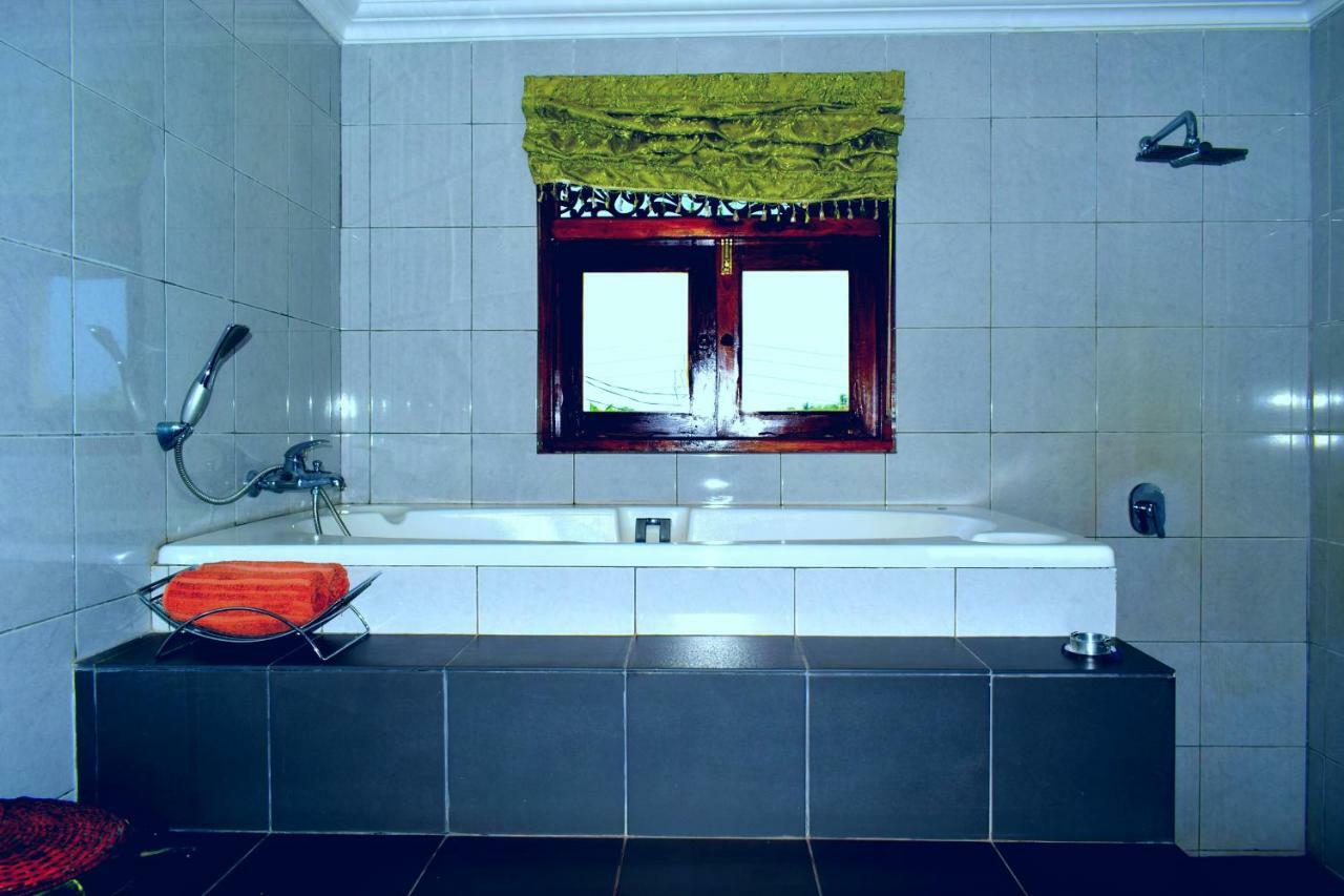 Asian Jewel Boutique Hotel Hikkaduwa Bagian luar foto