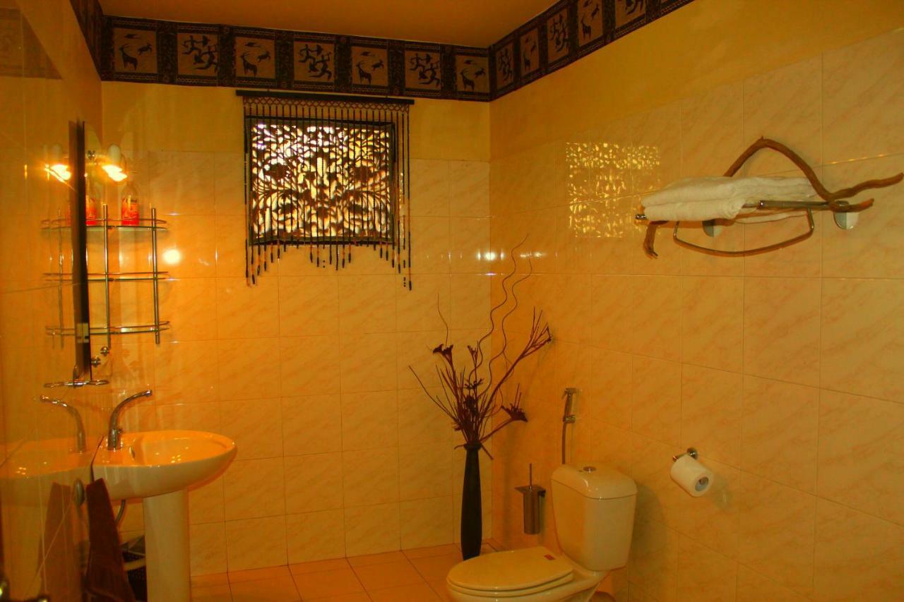 Asian Jewel Boutique Hotel Hikkaduwa Bagian luar foto