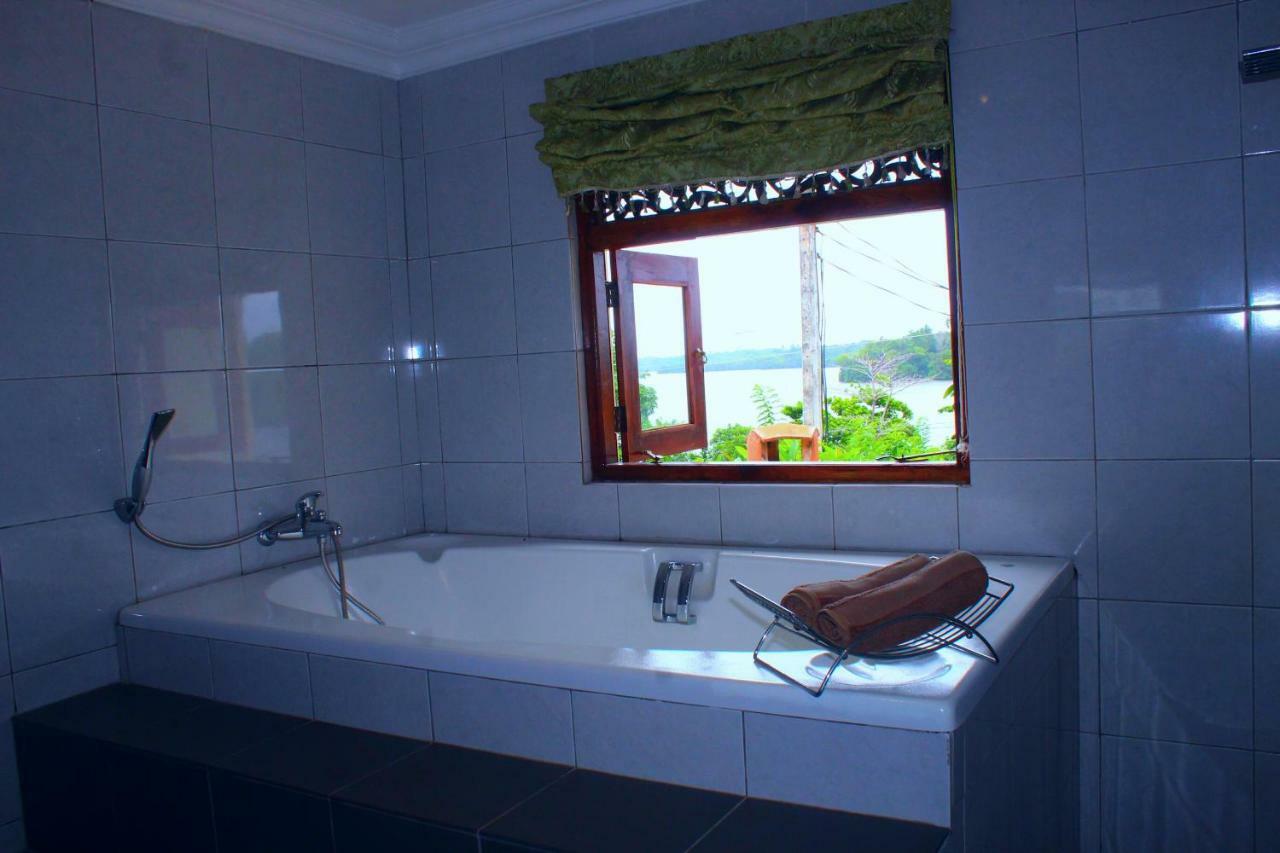 Asian Jewel Boutique Hotel Hikkaduwa Bagian luar foto