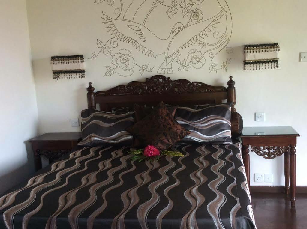Asian Jewel Boutique Hotel Hikkaduwa Bagian luar foto